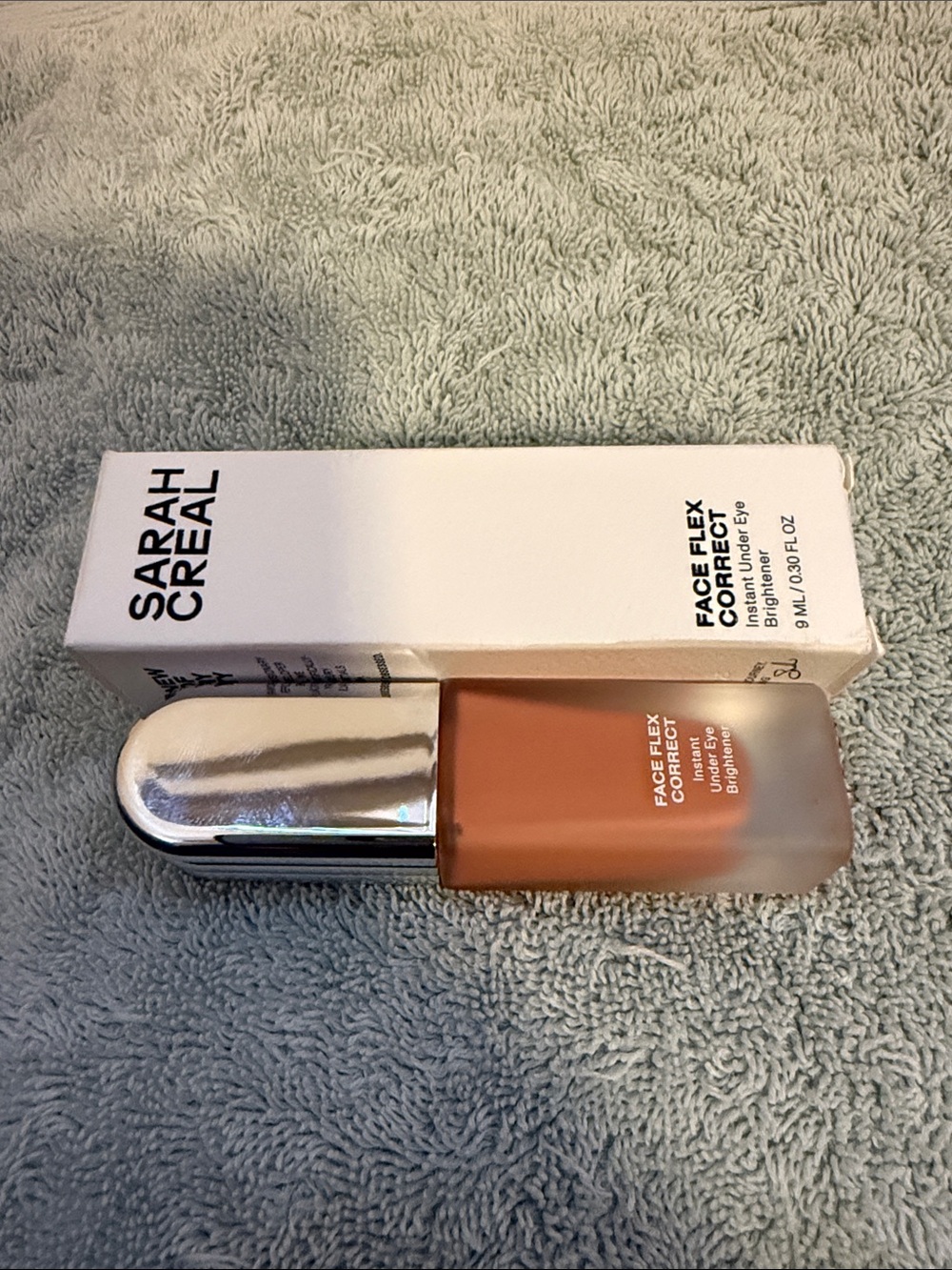 Sarah Creal Face Flex Correct concealer in shade in Trade Secrets